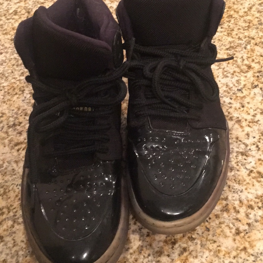 Black Nike air Jordans men’s size 9